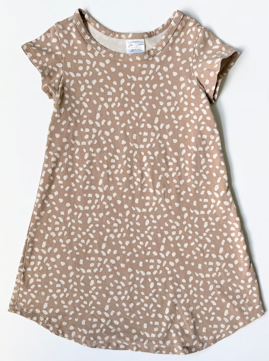 Jax & Lennon Brown Deer Speckled Short Sleeve Dress (5/6 Years)