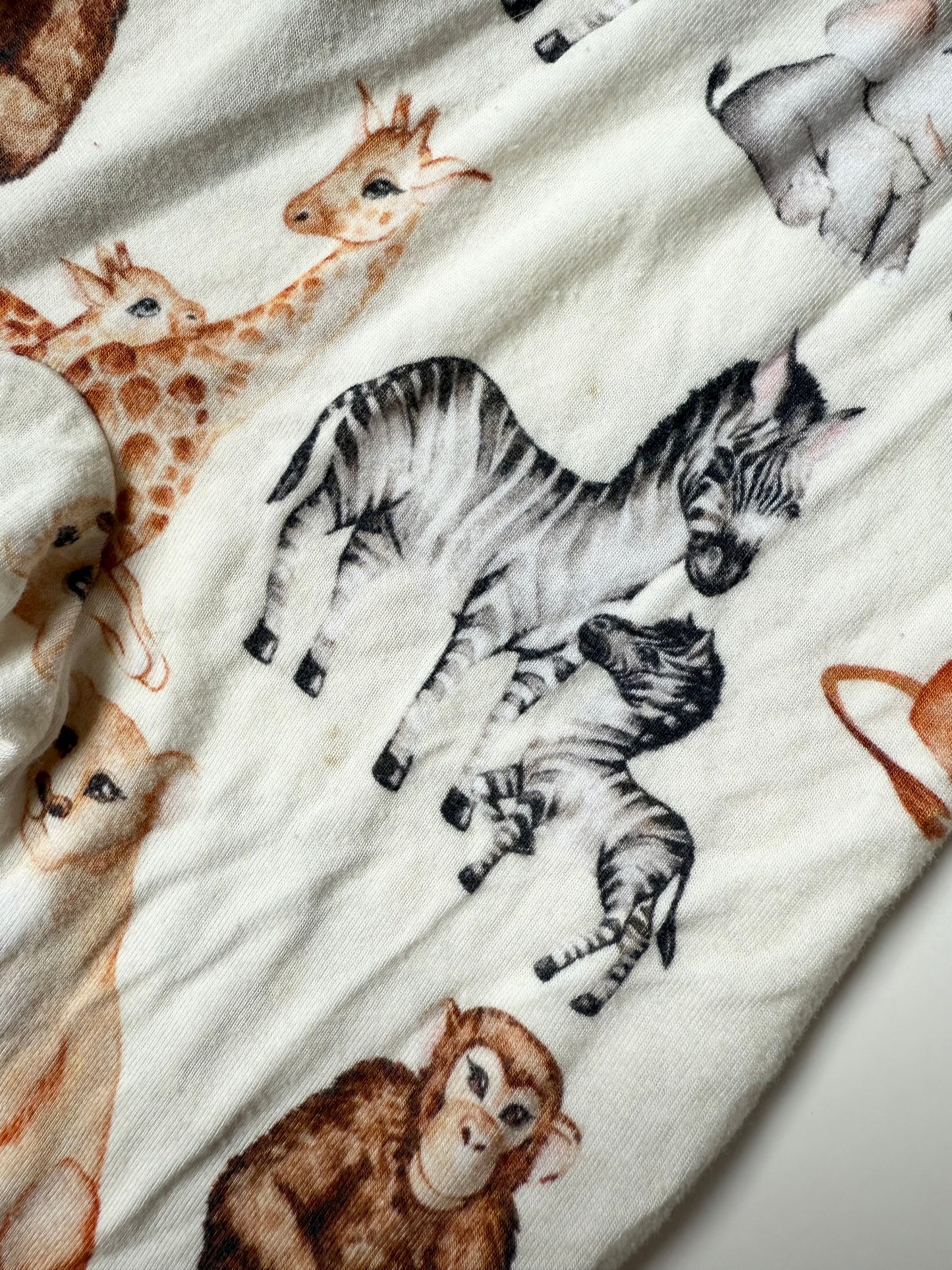 Hanlyn Collective Off White Baby Animals Sleeper Romper (3-6 Months)