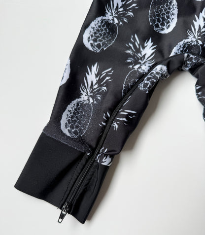 Honeysuckle Swim Co. Black & White Pineapples Full Rashguard One Piece (6-12 Months)