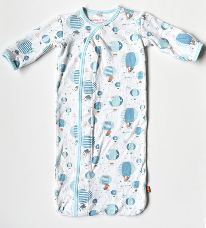 Smart Close by Magnificent Baby Blue Hot Air Balloons Magnetic Closures Sleep Bag (Newborn)