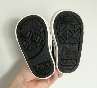 Converse x Rubik’s Cube Lace Up Sneakers (2)