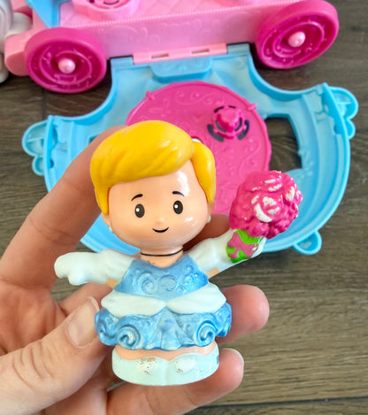 Fisher-Price Little People Disney Cinderellas Dancing Carriage Playset