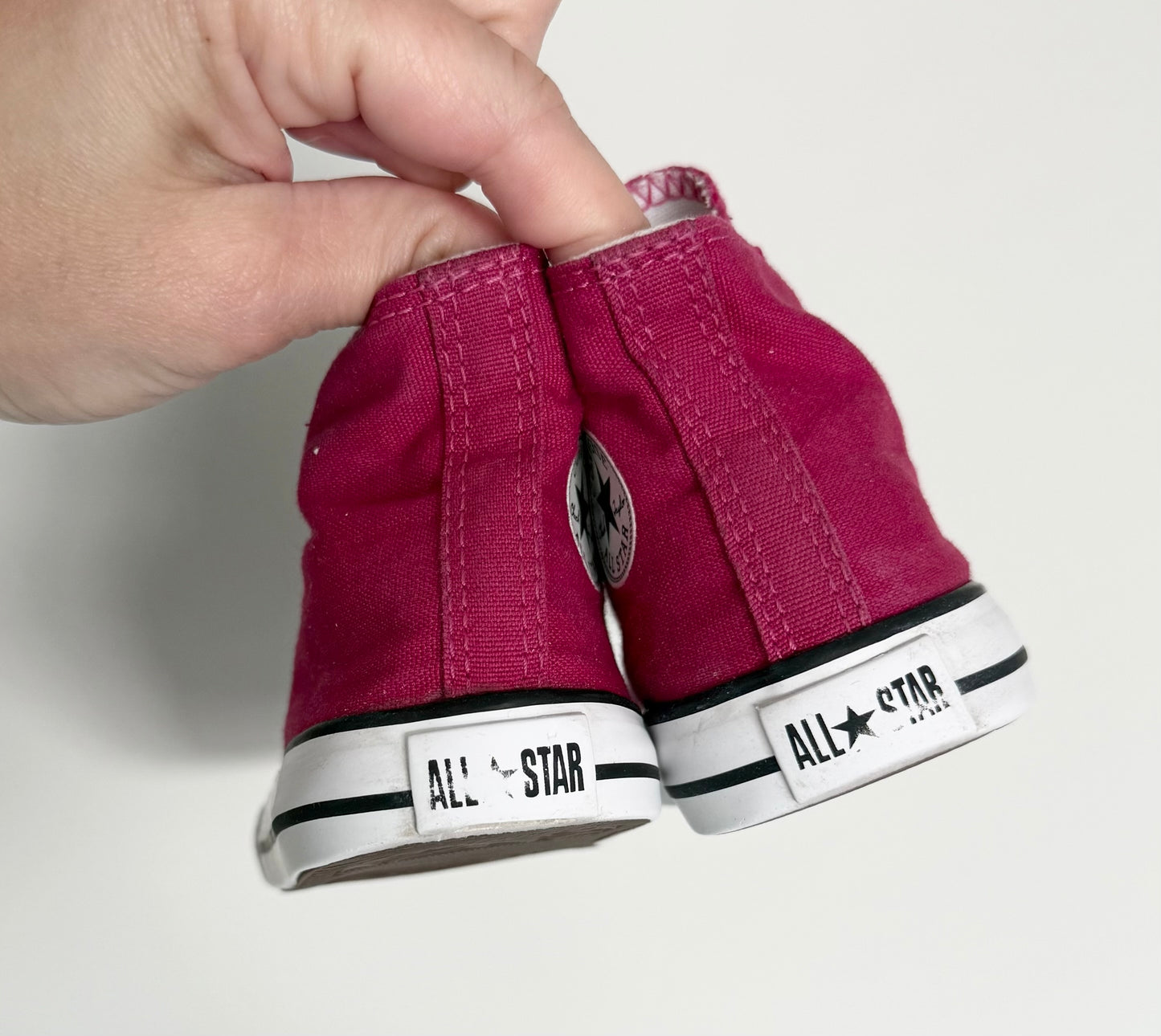Converse Berry Maroon High Top Lace Up Sneakers (6)