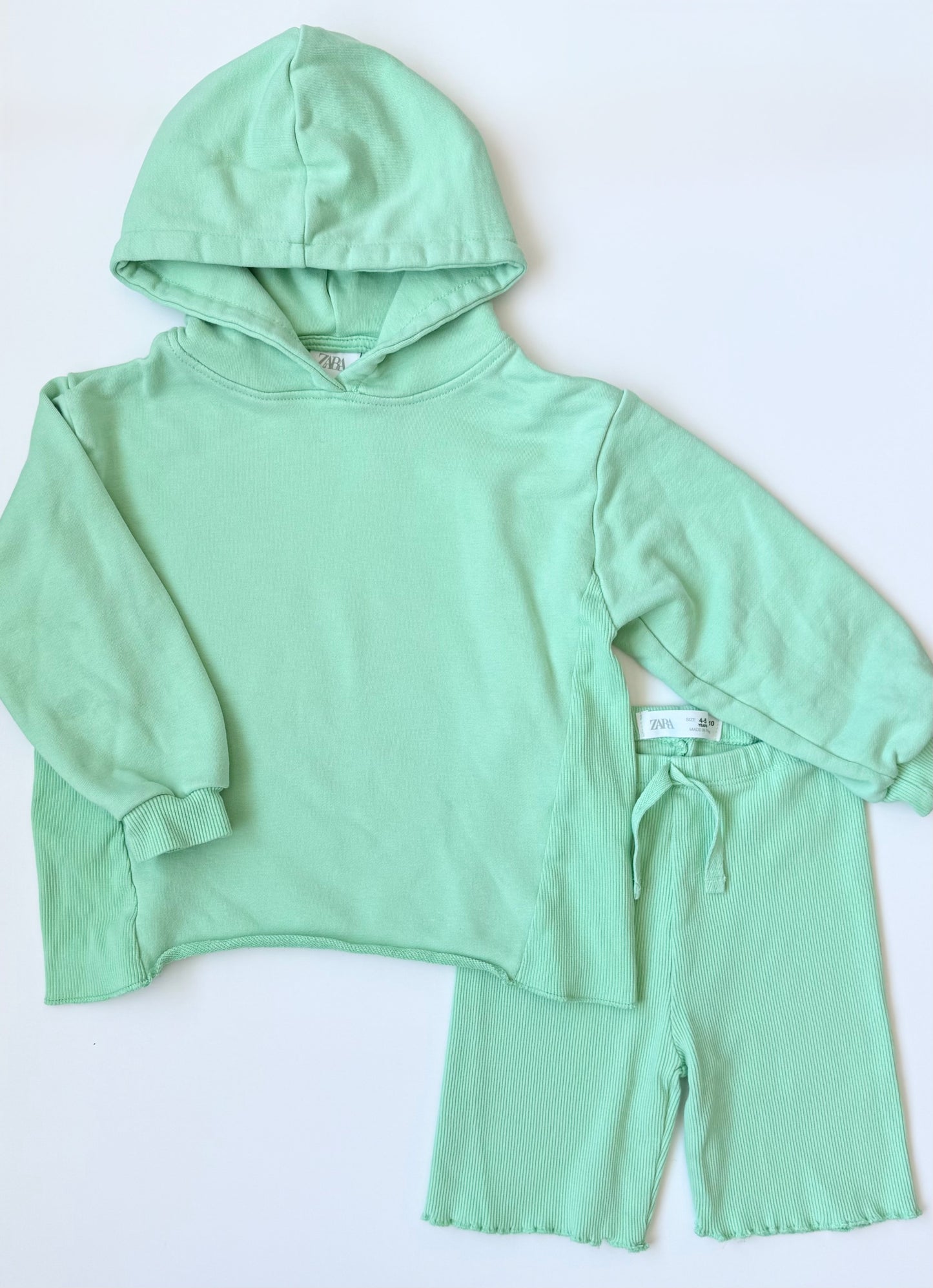 Zara Bright Green Hoodie & Ribbed Biker Shorts Set (4-5 Years)