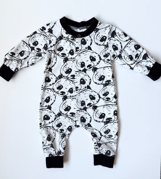 PatPat White Pandas Snap Sleeper Romper (6 Months)
