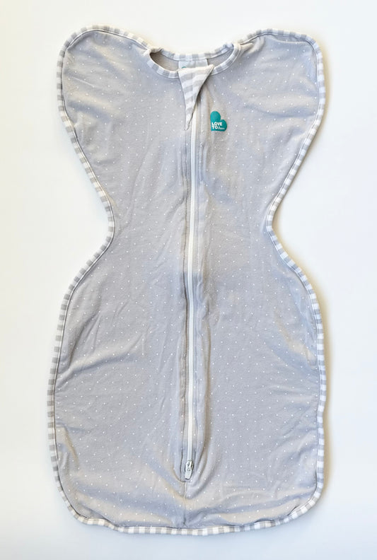 Love to Dream Grey & White Polkadot Swaddle Up Lite (Small)