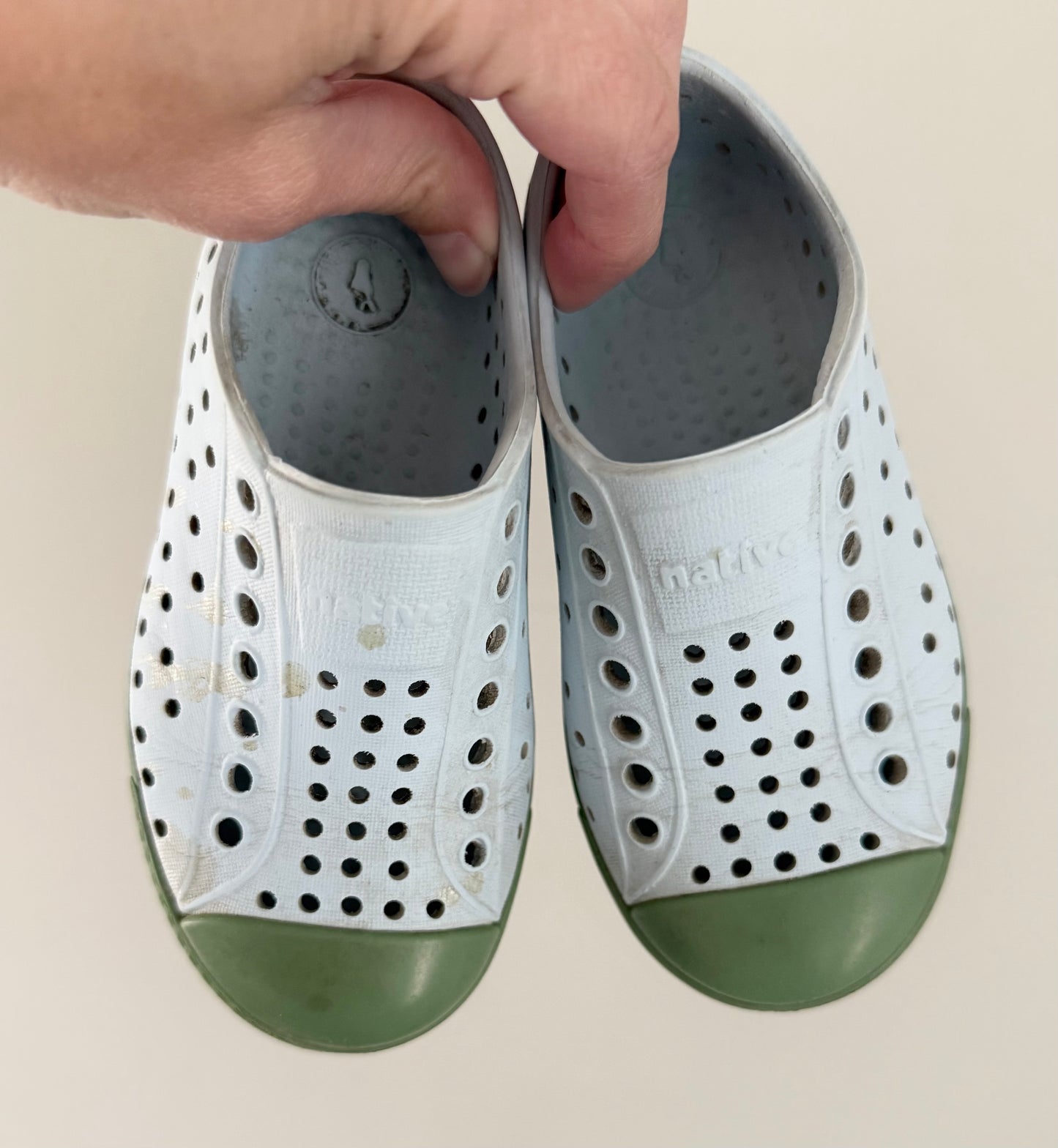 Native Light Blue & Green Trim Jefferson Slip Ons (C8)