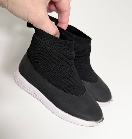 Minimoc Black Knit High Top Stretch Slip On Sneakers (7)