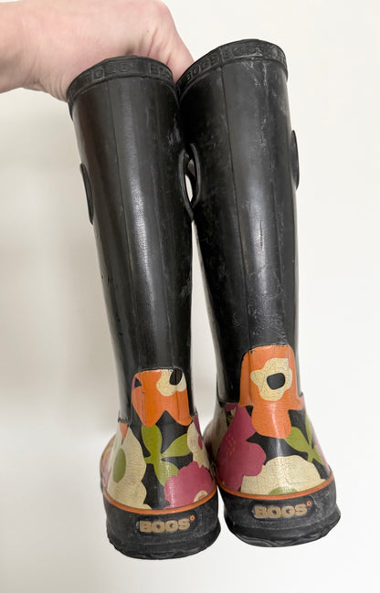 BOGS Spring Flowers Black Rubber Boots (13)