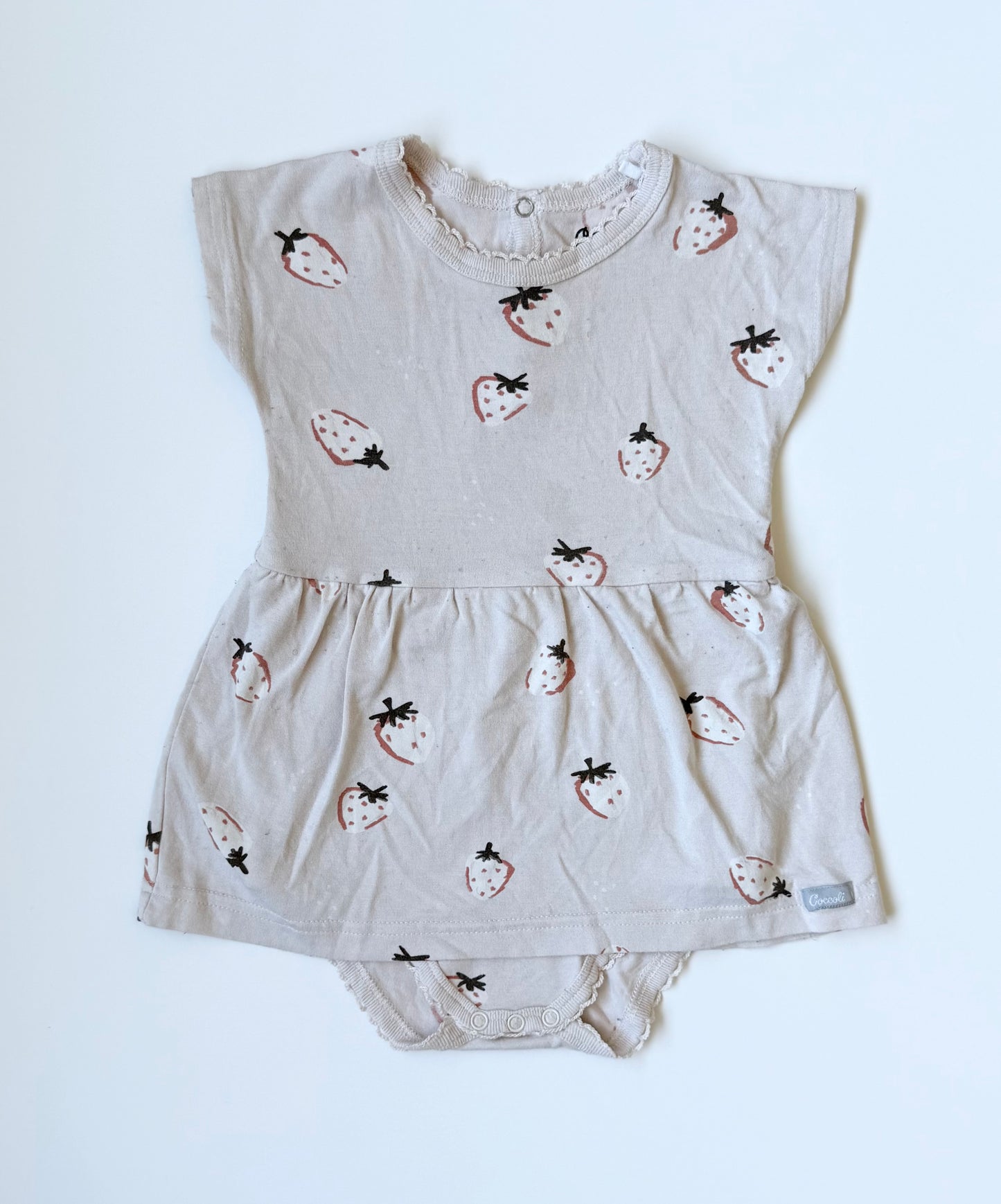 Coccoli Beige Strawberries Short Sleeve Bodysuit Dress (6 Months)