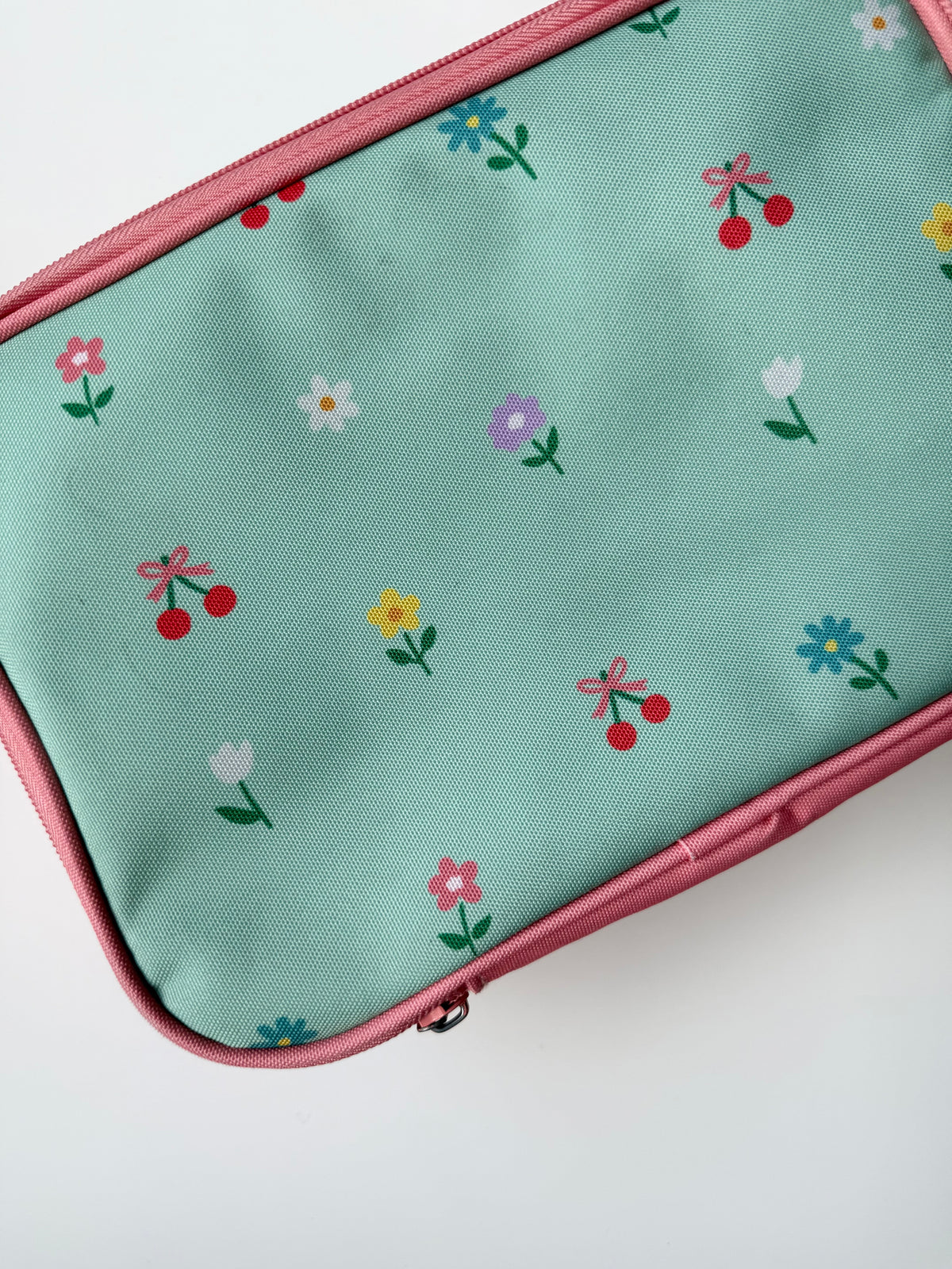 Wonder Co Green & Pink Floral Backpack & Matching Lunch Kit