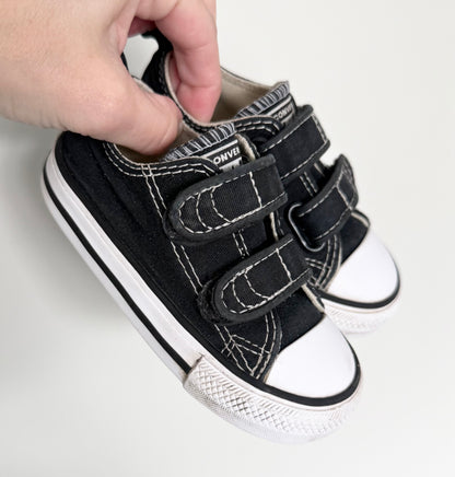 Converse Black Velcro Sneakers (6)