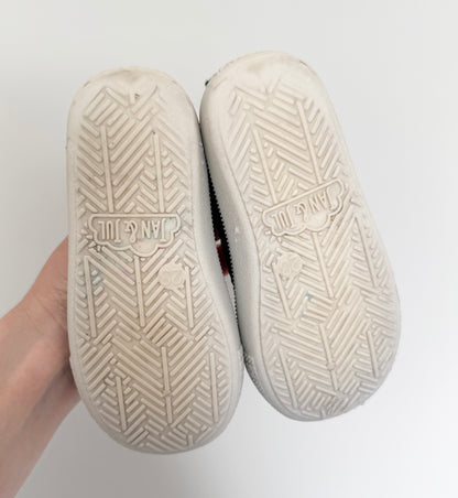 Jan & Jul Black Knit Slip Ons (7)