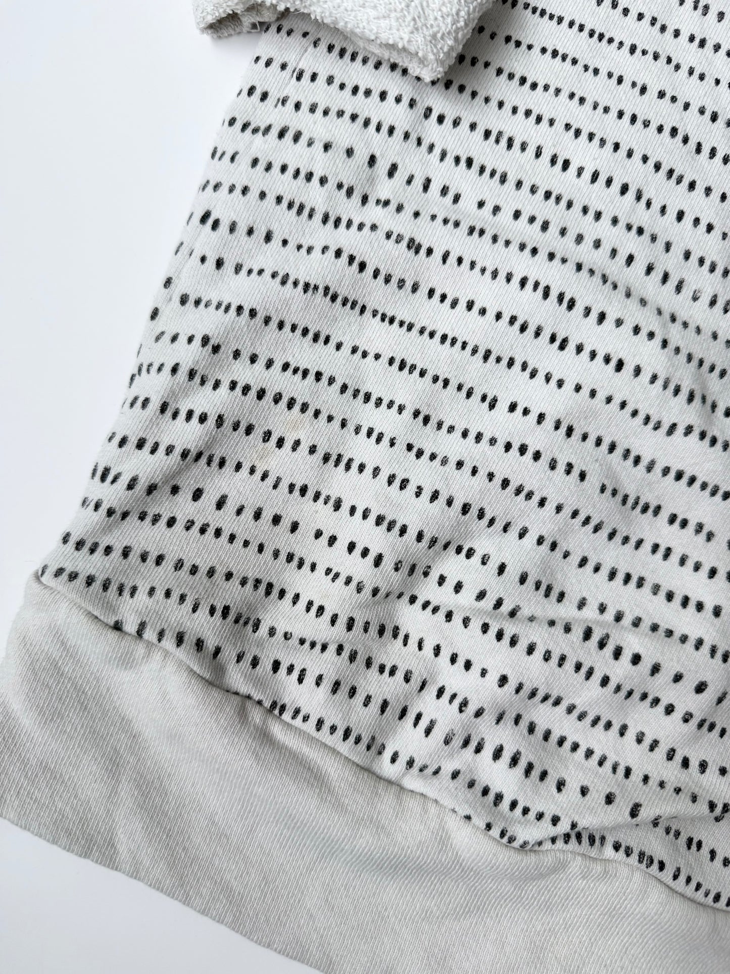 Childhoods White & Black Speckled Sweater (4T)