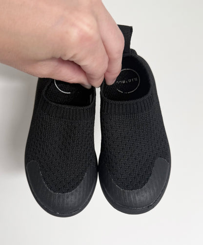 Minimoc Black Knit Slip On Sneakers (6)