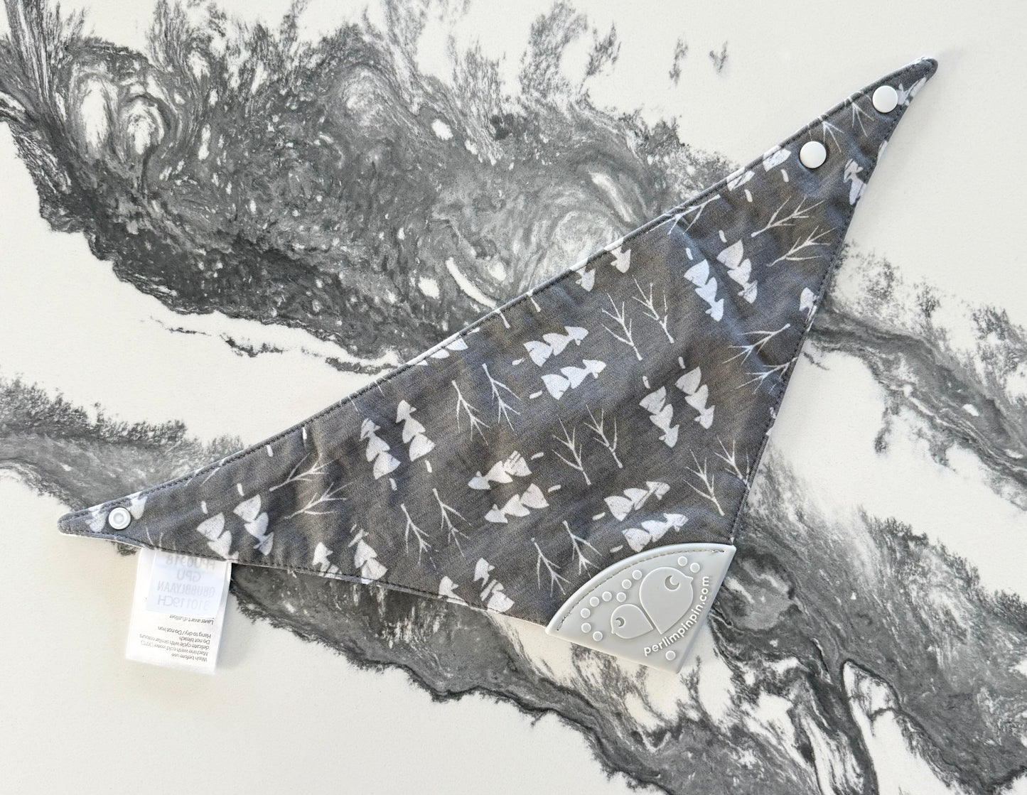 Perlim Pinpin Reversible Grey Woodland Creatures Teething Bib