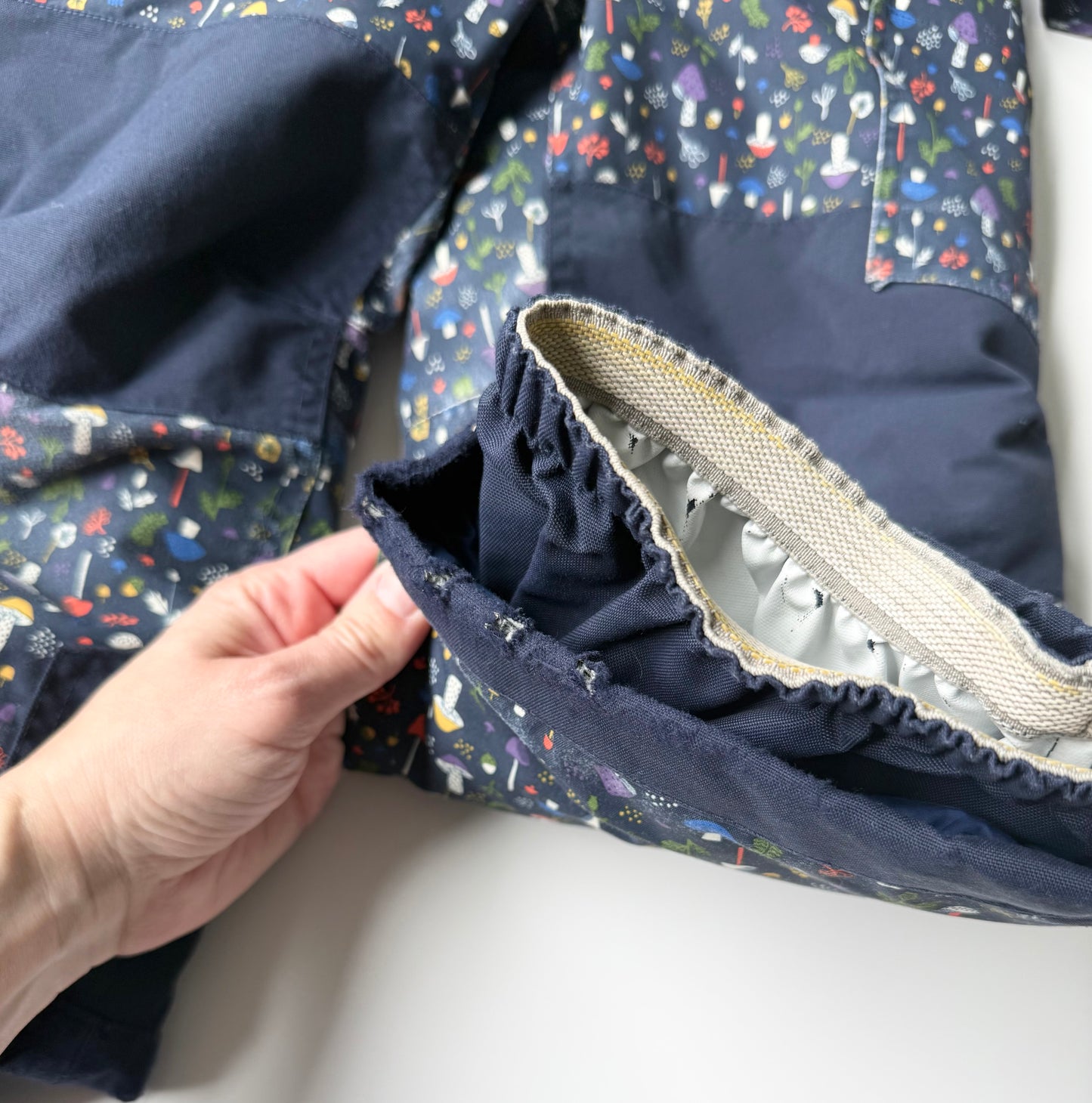MEC Navy Mushroom Toaster Suit (4 Years)