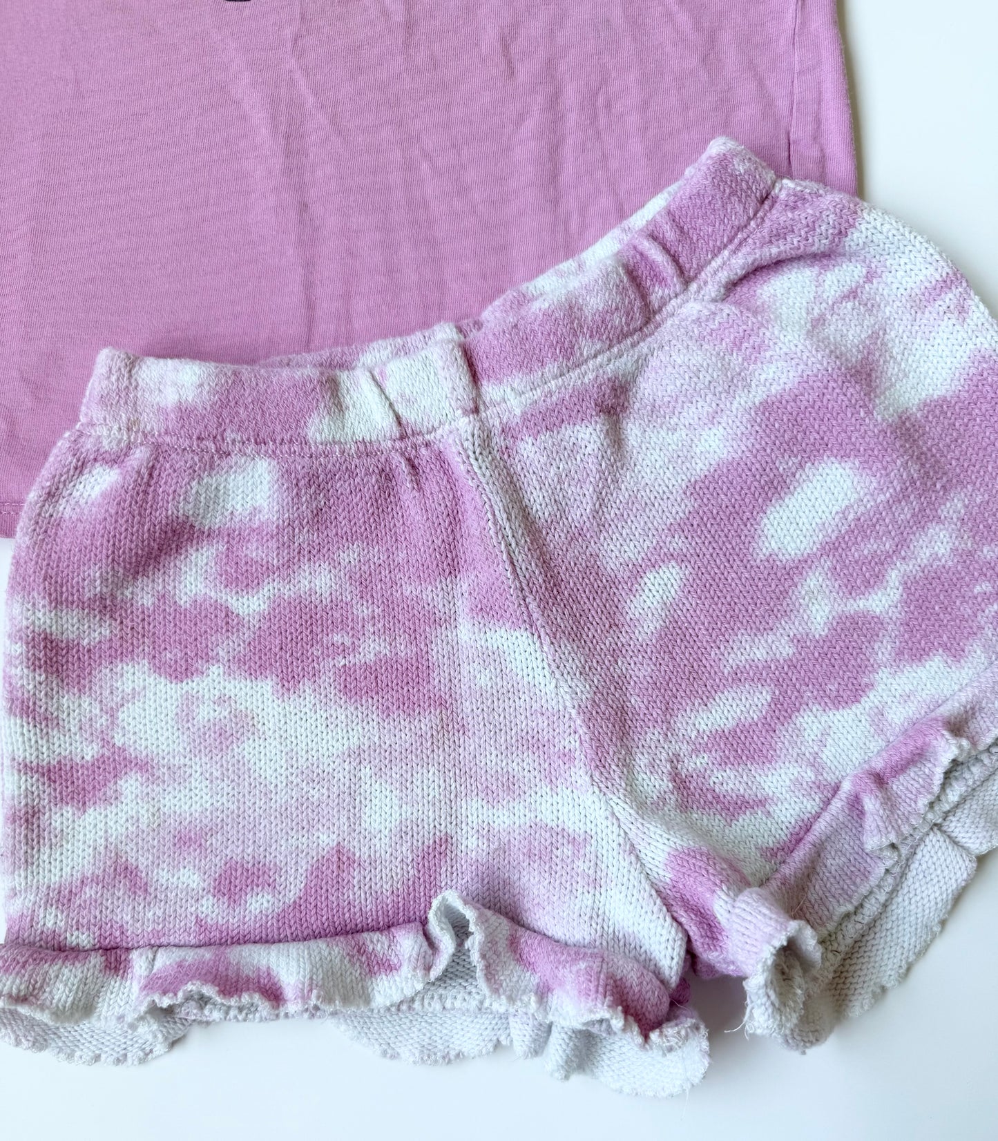 Zara Pink “Super Cherry” T-Shirt & Matching Pink Tie Dye Knit Shorts Set (2-3 Years)