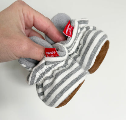 Myggpp Grey & White Striped Fleece Lined Booties (1)