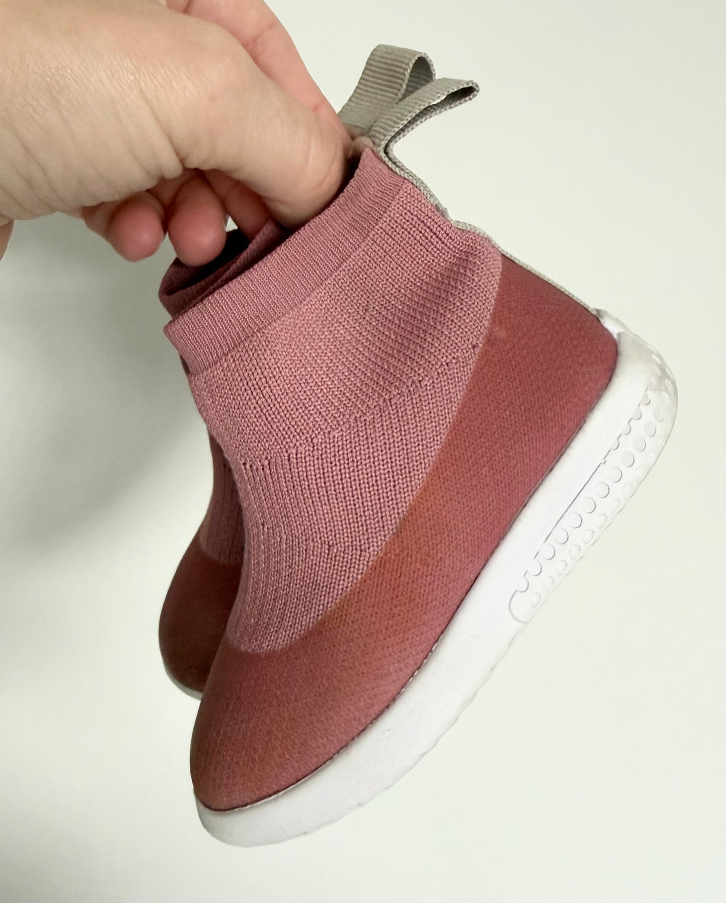 Minimoc Pink Knit High Top Stretch Slip On Sneakers (5)