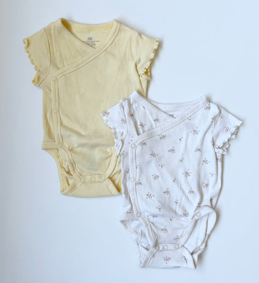 H&M Yellow Ribbed & White Floral Kimono Short Sleeve Bodysuits Bundle (2-4 Months)