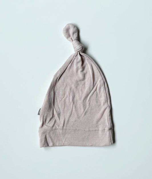 Kyte Blush Knotted Cap (Newborn)