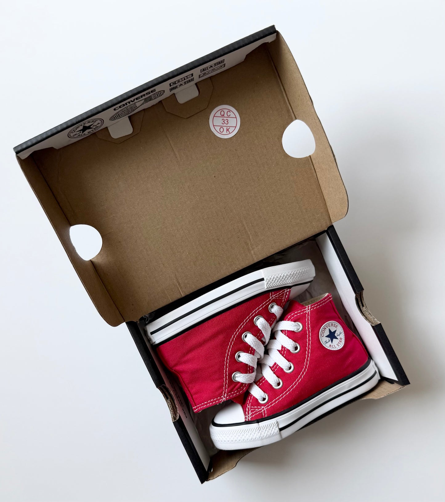 Converse Red High Top Lace Up Sneakers (5)