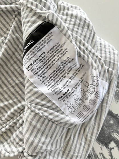 Sollybaby White & Grey Wrap Carrier