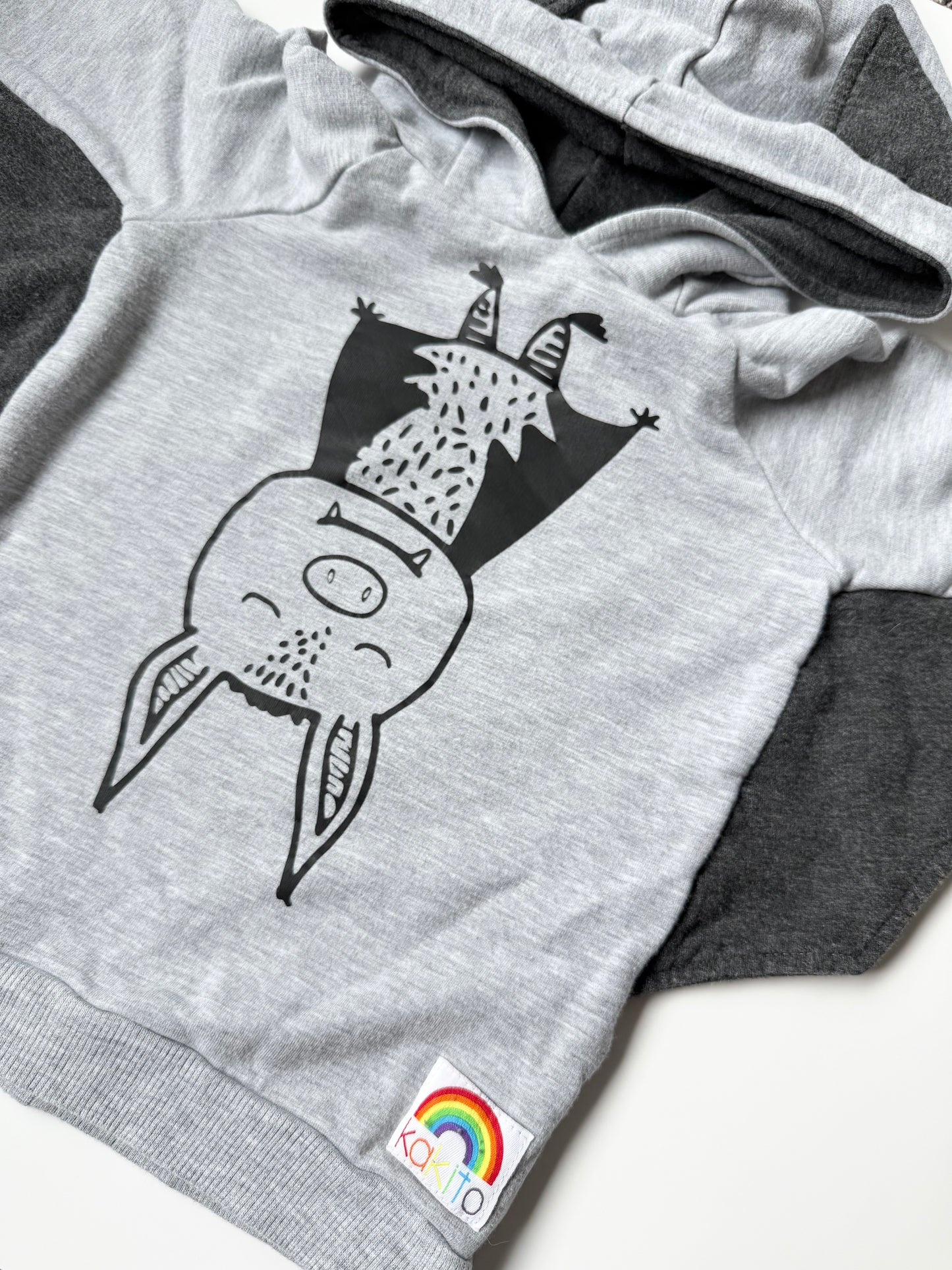 Kakito Grey Bat Sweater (2T)