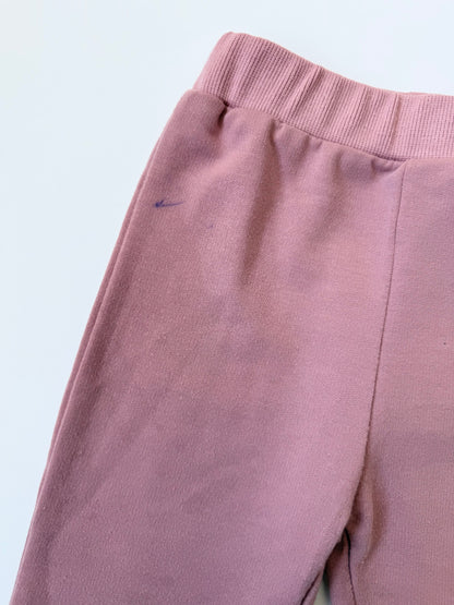 Bluey Mulberry Family Sweater & Pants Set (2T)
