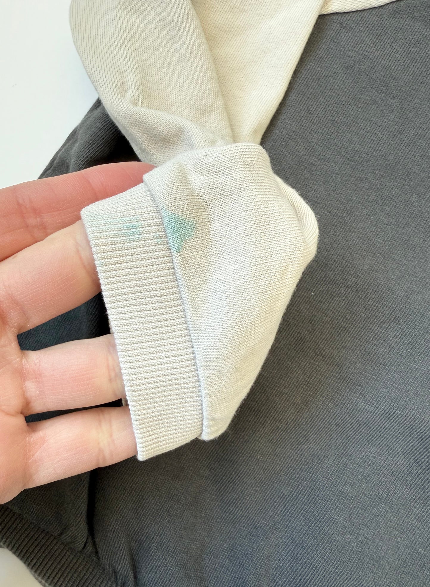 H&M Grey & White “Endless Adventures” Pullover Sweater (2-3 Years)