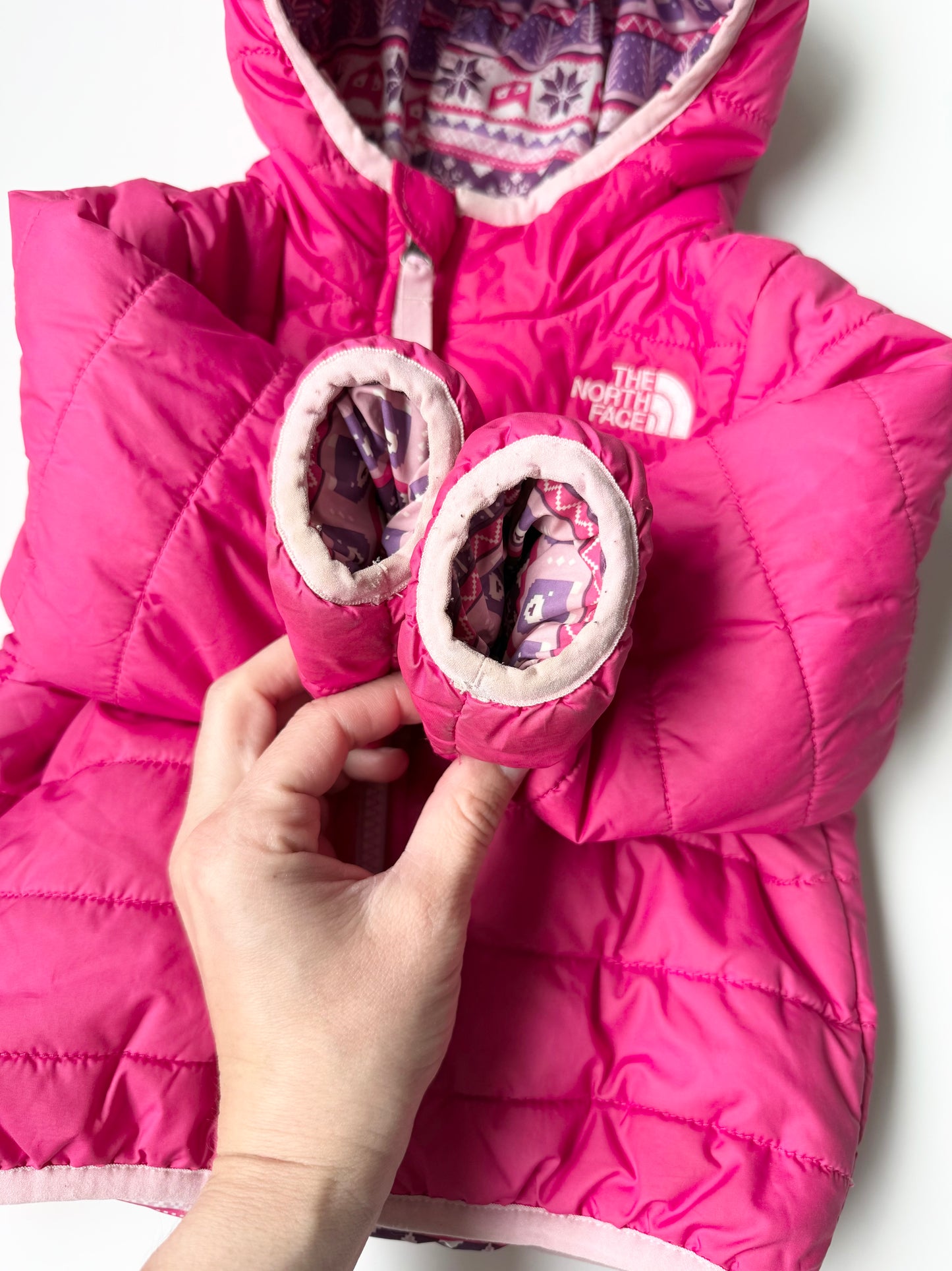 The North Face Perrito Pink & Animal Geometric Puffer Reversible Jacket (12-18 Months)