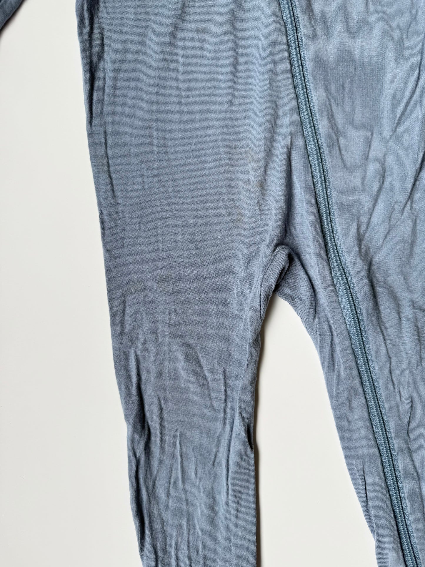 Kyte Slate Zipper Footie Sleeper (6-12 Months)