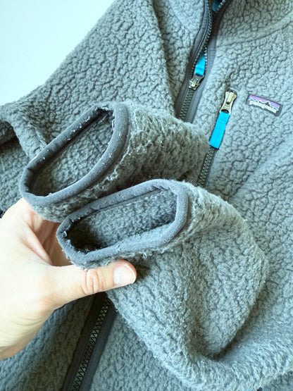 Patagonia Boys Retro Pile Jacket in Grey (10 Years - Medium)
