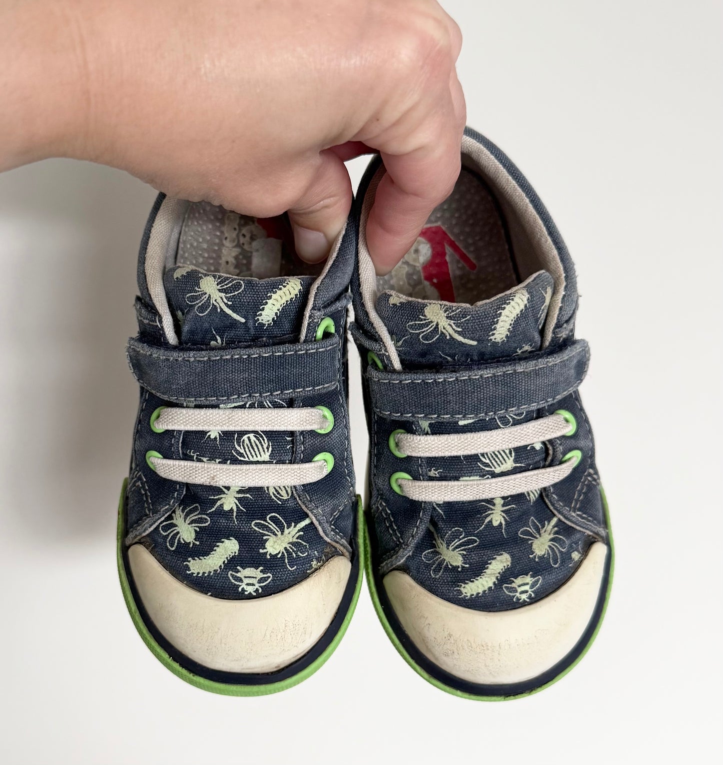 See Kai Run Blue & Green Bugs Velcro & Stretch Lace Sneakers (9)