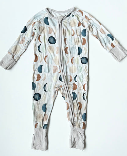 Little Sleepies Luna Neutral Crescent Sleeper Romper (3-6 Months)