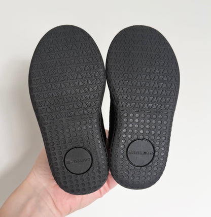 Minimoc Black Knit Slip On Sneakers (6)