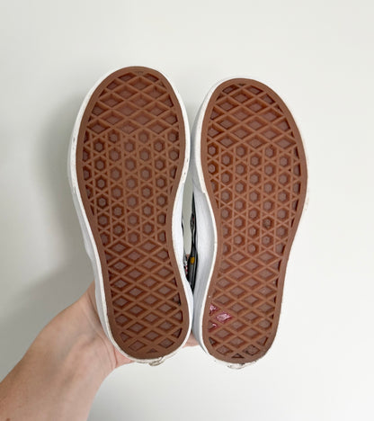 Vans x Disney Grey Mickey Mouse Slip On Sneakers (10.5)