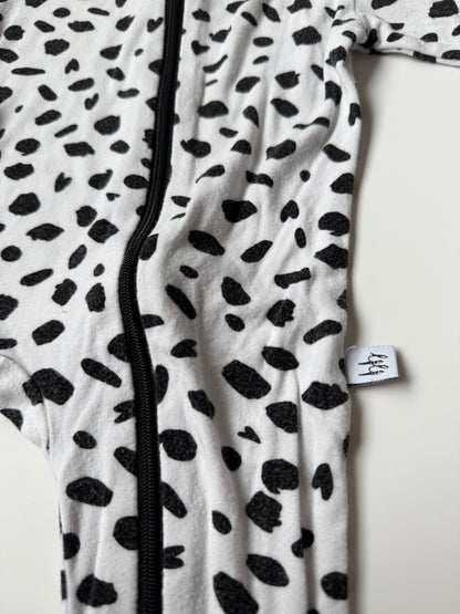 Bambi & Birdie White & Black Speckled Sleeper Romper (3-6 Months)