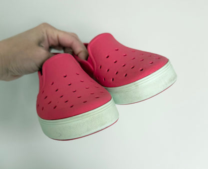 People Coral Pink Slip Ons (10)
