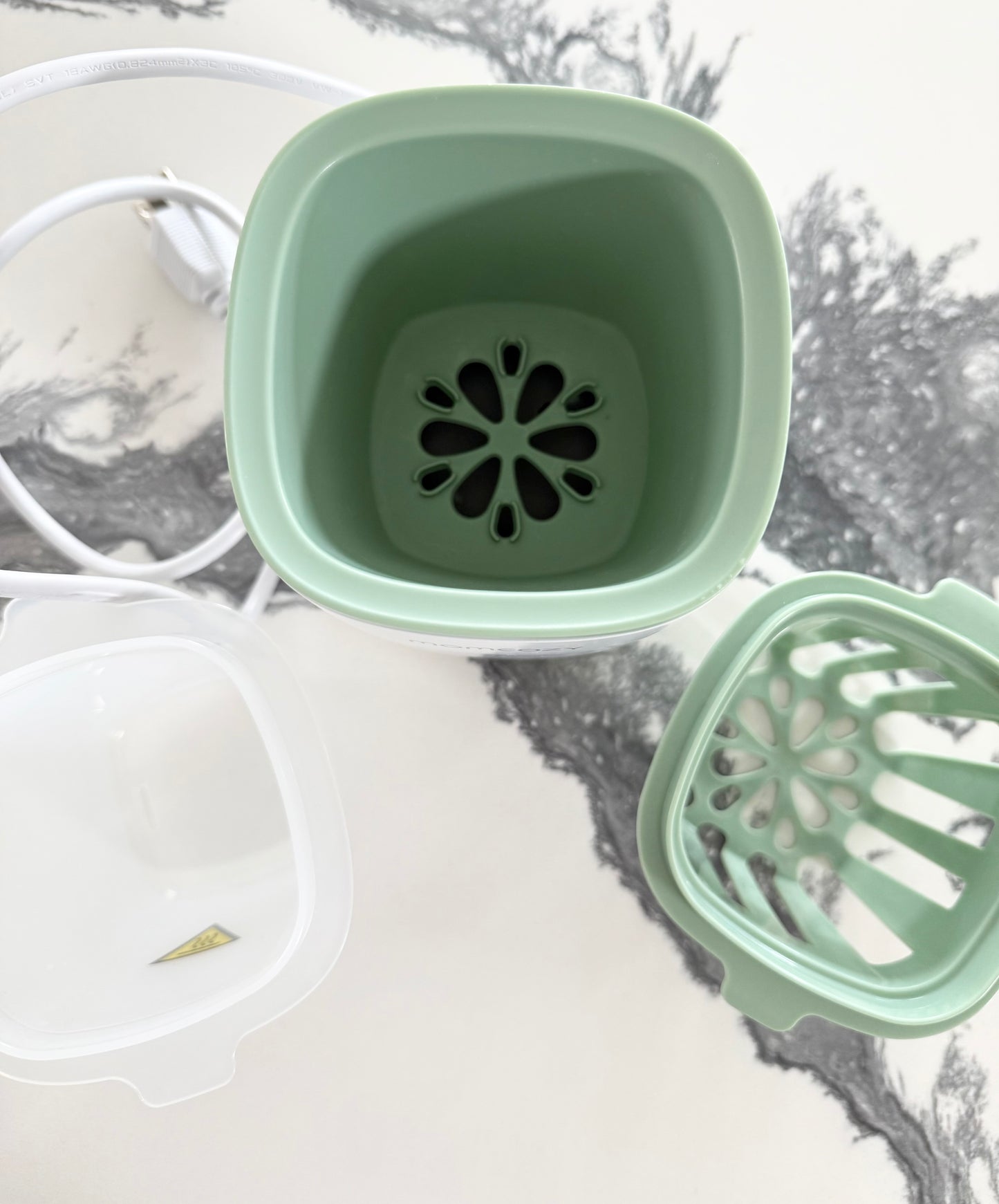 Momcozy Smart Baby Bottle Warmer