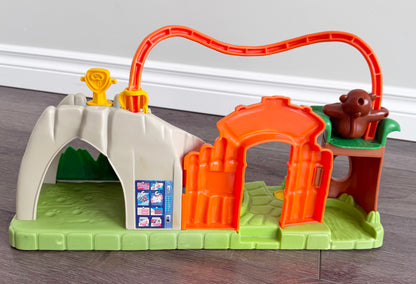 Fisher-Price Little People Surprise Sounds Zoo Playset