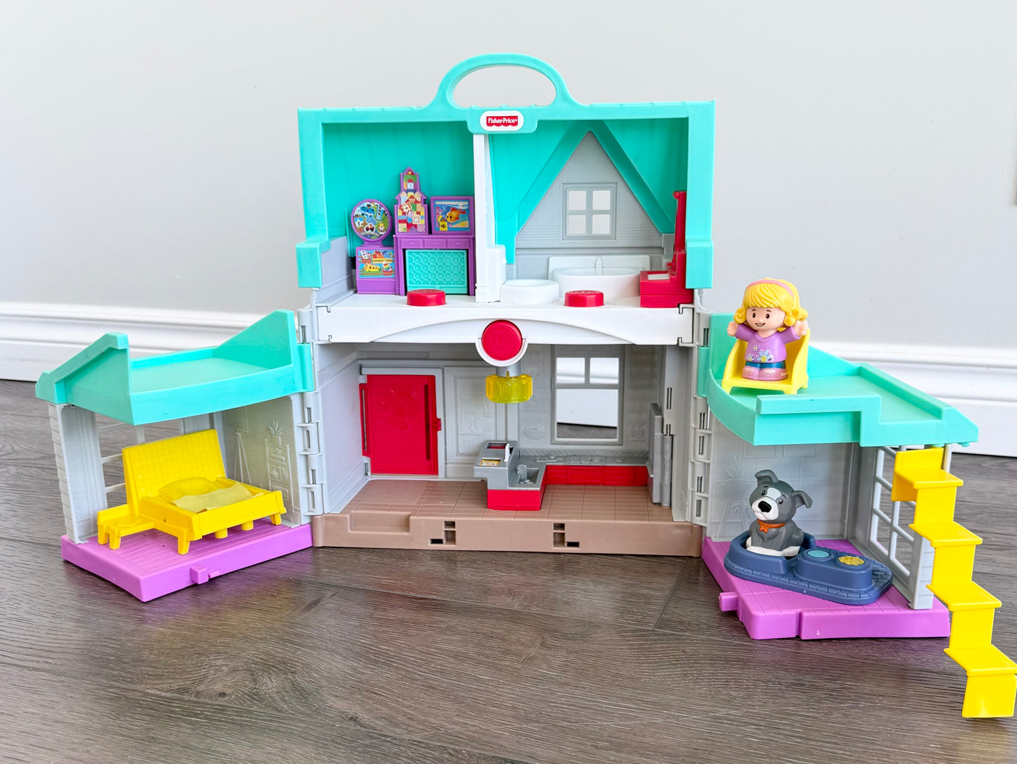 Fisher-Price Little People Big Helpers Home Playset - Bilingual Edition