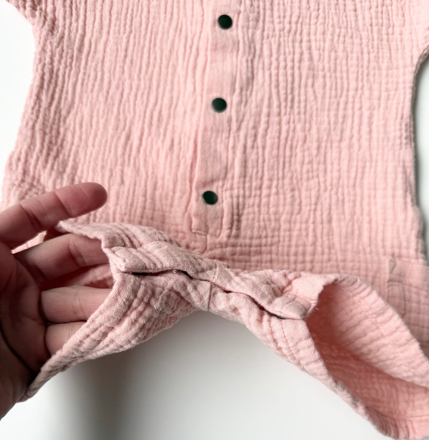 Greige Light Pink Muslin Shorty Romper (6-9 Months)
