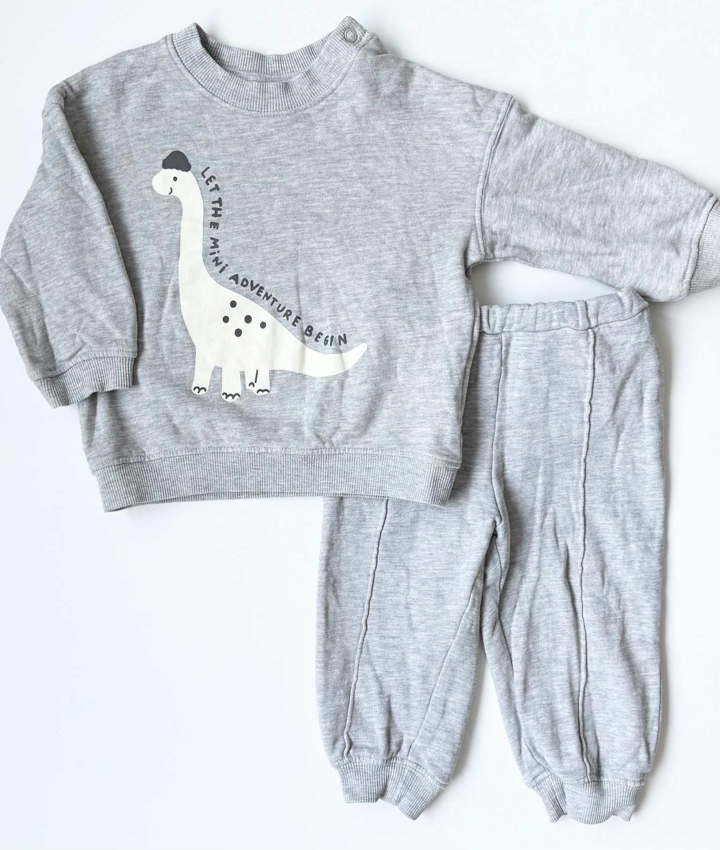H&M Grey Dino Toque “Let The Mini Adventure Begin” Two Piece Matching Set (9-12 Months)