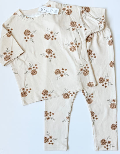 Little Luba Beige Floral Short Sleeve & Pants Set - New (3T)