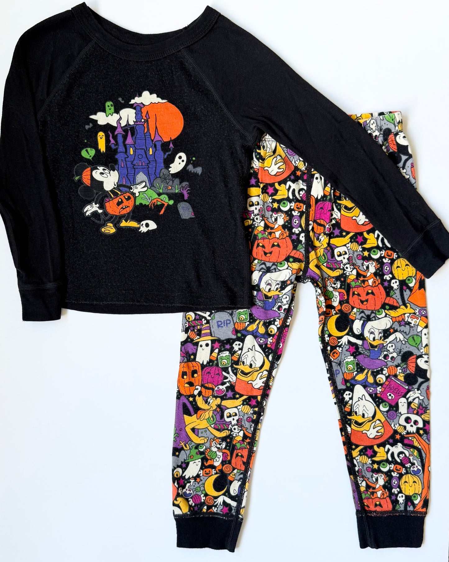 The Disney Store Black Haunted House Halloween Mickey Two Piece PJ Set (4T)