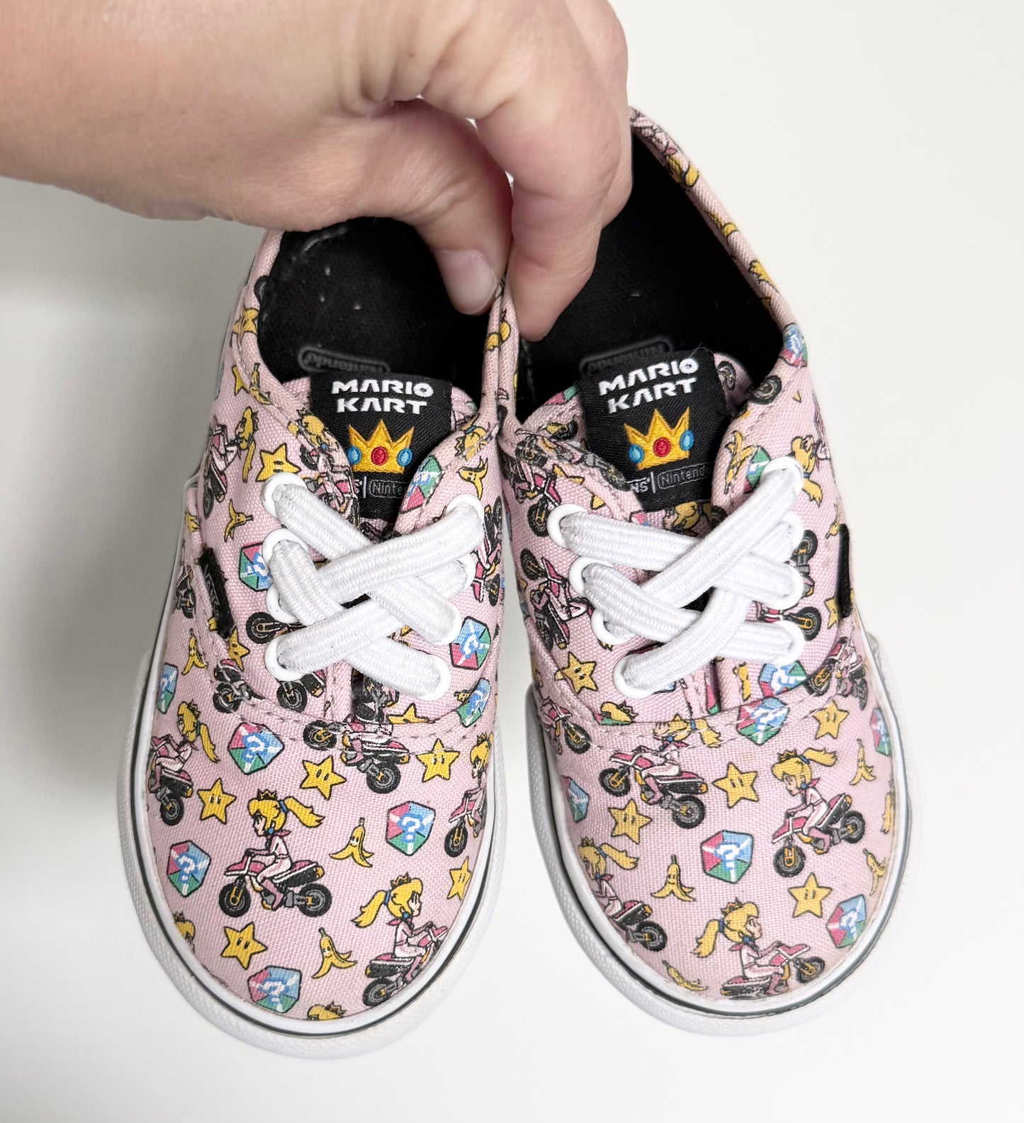 Vans x Mario Kart Pink Princess Peach AOP Stretch Lace Sneakers (8)