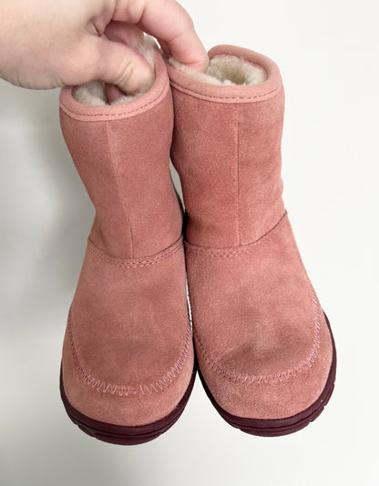 L.L.Bean Pink Suede Wicked Cozy Boots (11)