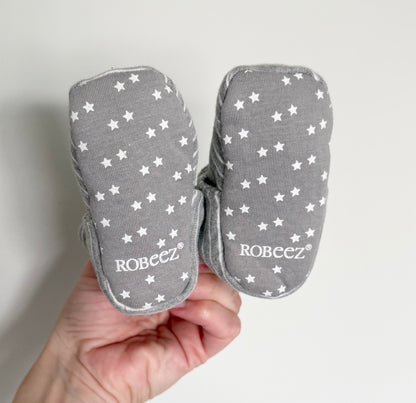 Robeez Grey Stripes & Stars Booties (1)